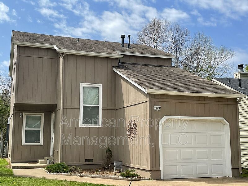 1st image of 1704 W 62nd St S