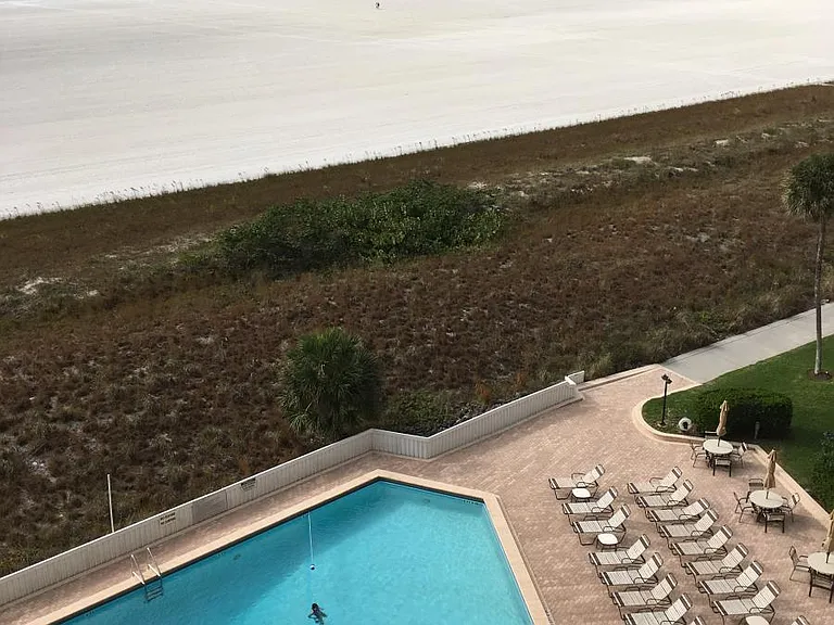 Amazing Balcony view of Ocean/Beach/Pool