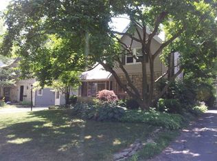 205 N Stanwood Rd, Bexley, OH 43209