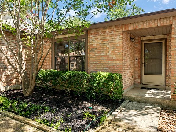 3rd image of 6350 REGENCY LN