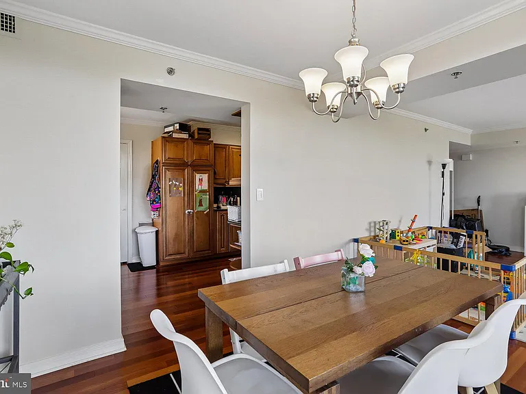 5809 Nicholson Ln #1001 — Photo 16