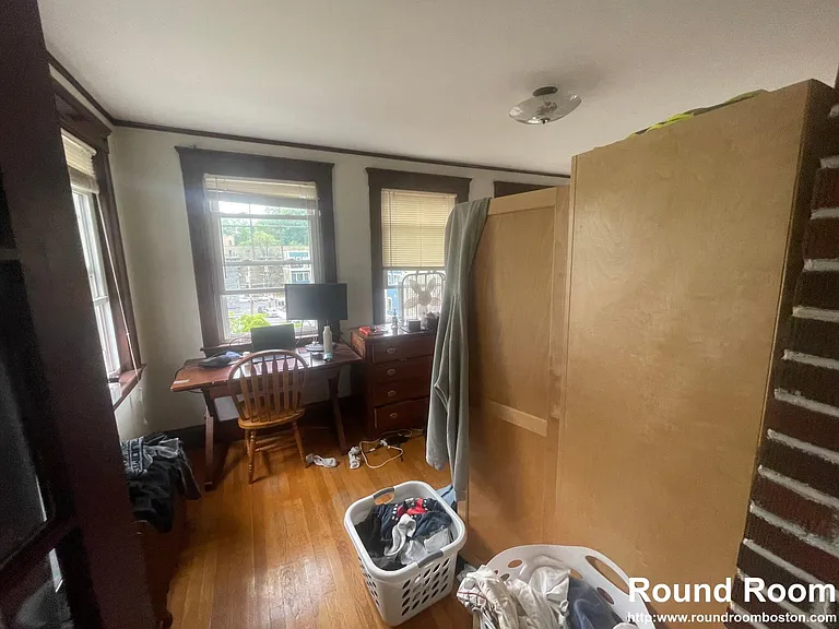17 Cufflin St #2 — Photo 5