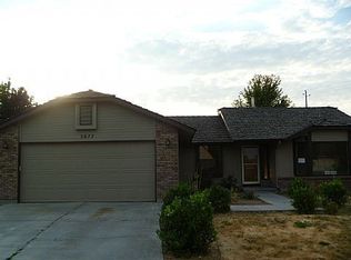 3877 W Sugar Creek Dr, Meridian, ID 83646