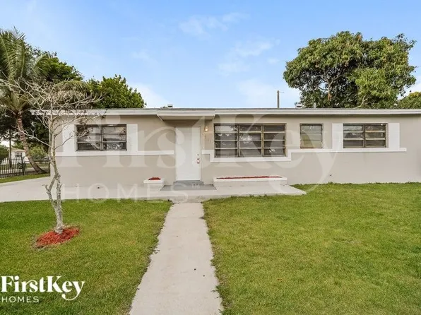 3751 NW 170th St, Miami Gardens, FL 33055