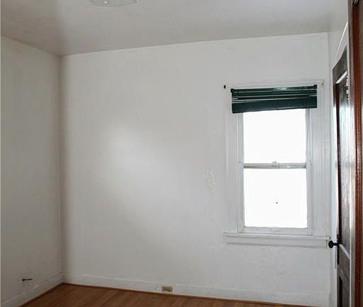 5th image of 14131 Sylvia Ave #2