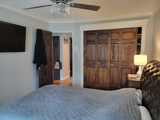 Rented by MCR Realty | media 20