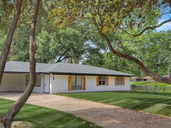908 Deer Park Rd, Shreveport, LA 71107