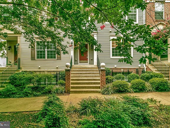3rd image of 2136 Hideaway Ct #34