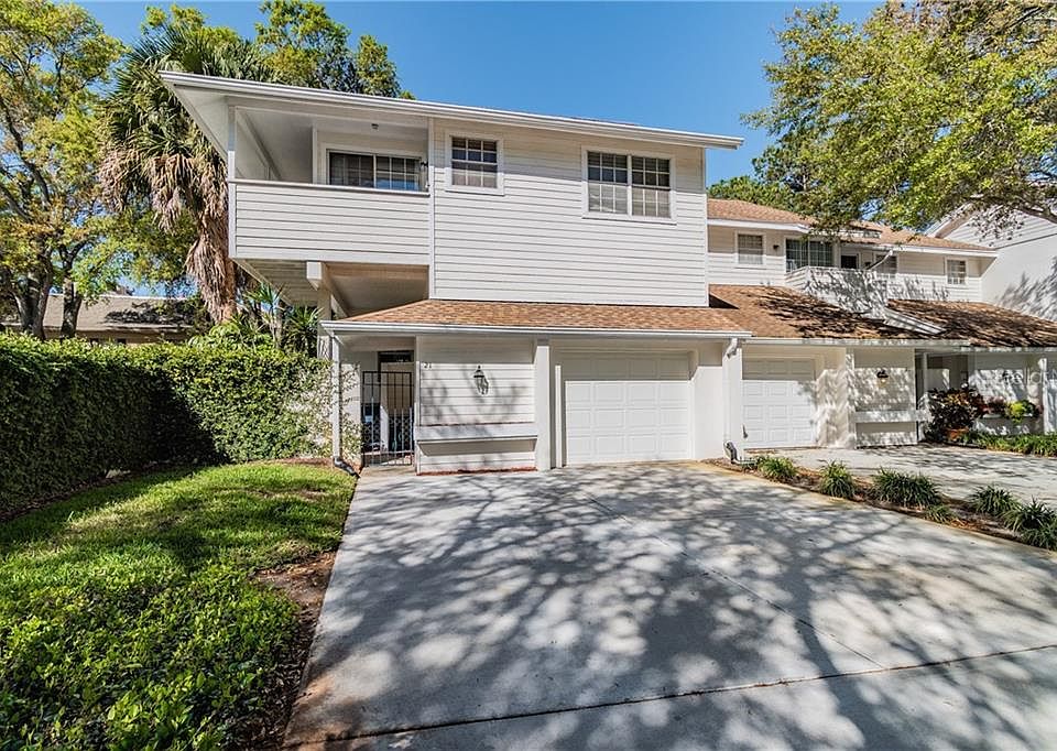 1st image of 5207 Bayshore Blvd APT 21