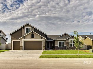 1093 W Sagwon Dr, Kuna, ID 83634