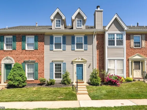 2806 Pinhorn Dr, Bridgewater Twp., NJ 08807