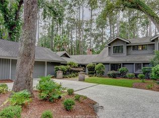 9 Greenwood Ct, Hilton Head Island, SC 29928
