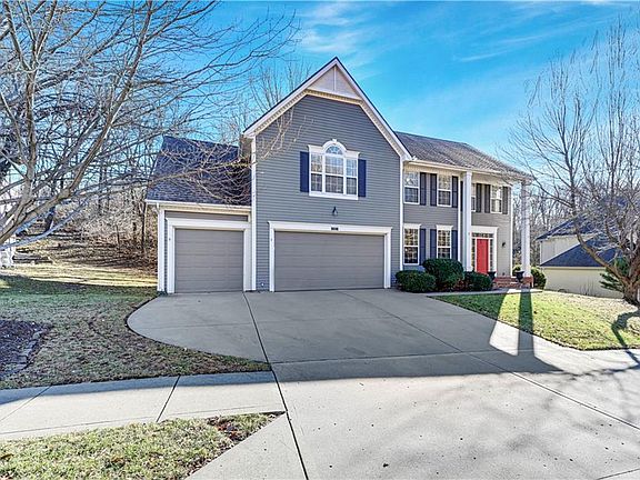 2nd image of 10119 River Hills Dr