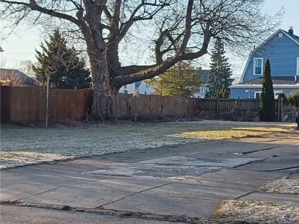 187 Milnor Ave #24, Buffalo, NY 14218