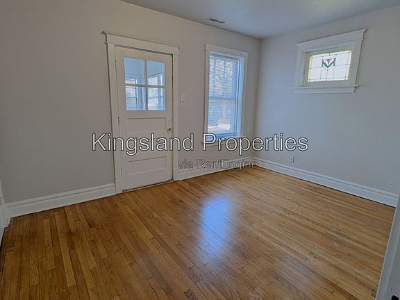 5th image of 4982 Oleatha Ave #A