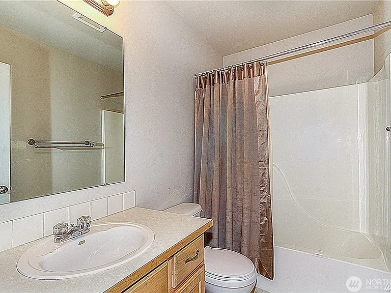 2422 Stafford Way — Photo 12