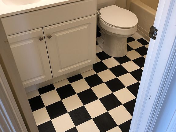 4th image of 252 Morgan St APT 301