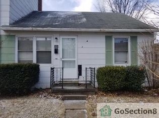 934 N Central Dr, Lorain, OH 44052