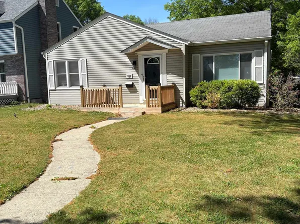 747 E Highland Ave, Ottumwa, IA 52501