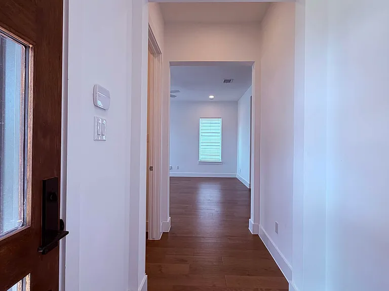 2232 Scenic Bluff Dr — Photo 6