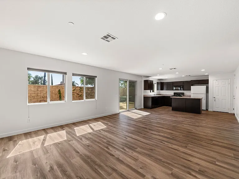 6997 Alderwood Dr — Photo 3