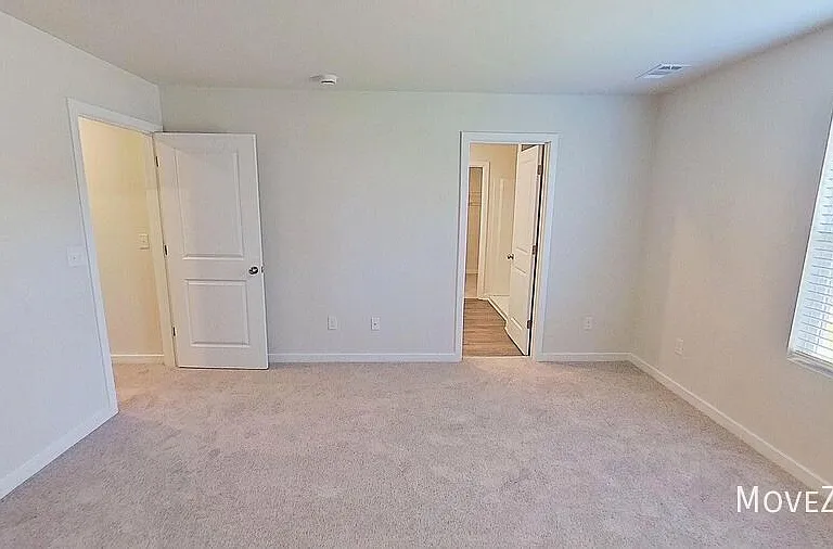 161 Davis Dr — Photo 25