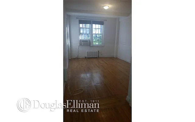 Rented by Douglas Elliman | media 11