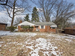 1300 Old Rockside Rd, Parma, OH 44134