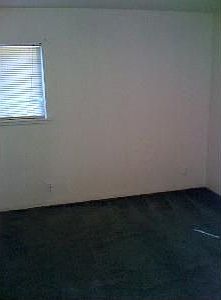 4th image of 462 N Yosemite Ave APT A