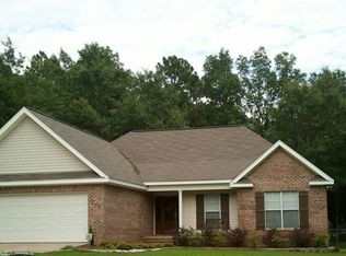 132 Lexington Cir, Hattiesburg, MS 39402