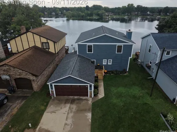 503 Horner Dr, Oxford, MI 48371