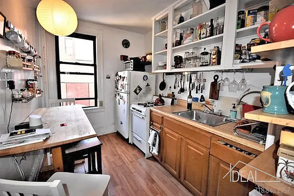 Rented by Ideal Properties Group | media 17