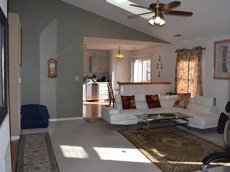417 E Pine Ridge Dr — Photo 15