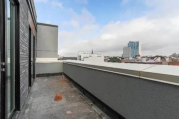 Rented by Brooklyn Group | media 22