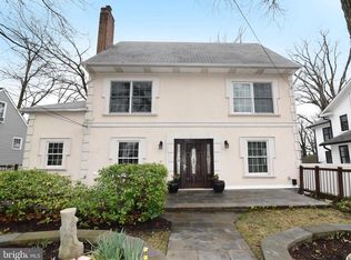 4624 13th St N, Arlington, VA 22207