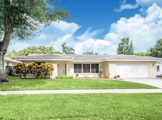 1756 Ranchwood Dr S, Dunedin, FL 34698