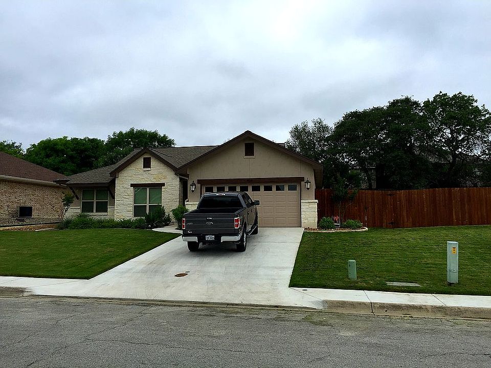 1st image of 656 Oak Valley Dr