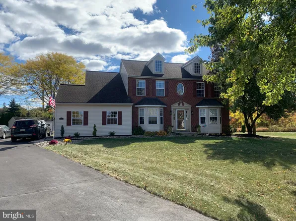 5765 Landis Greene Dr, Doylestown, PA 18902