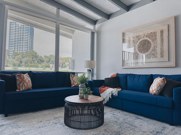 2nd image of 3611 Cahuenga Blvd W #3