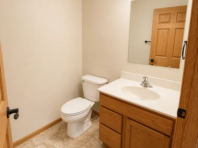 Berry Pointe Luxury Apartments — Photo 34