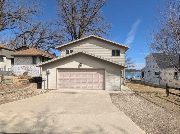 536 Dam Rd, Arnolds Park, IA 51331