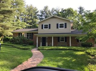 1105 Howe St, Radford, VA 24141