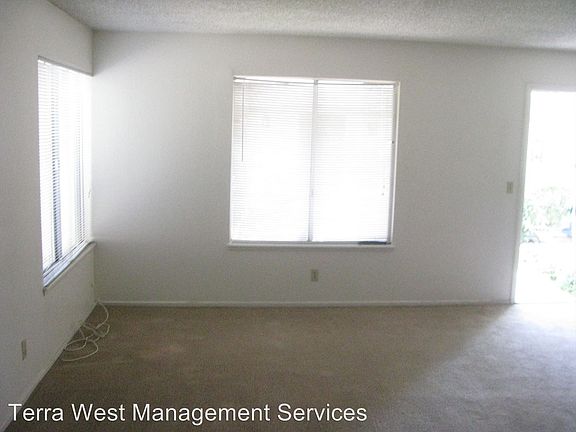 4th image of 1393 Dorothy Ave Unit 3
