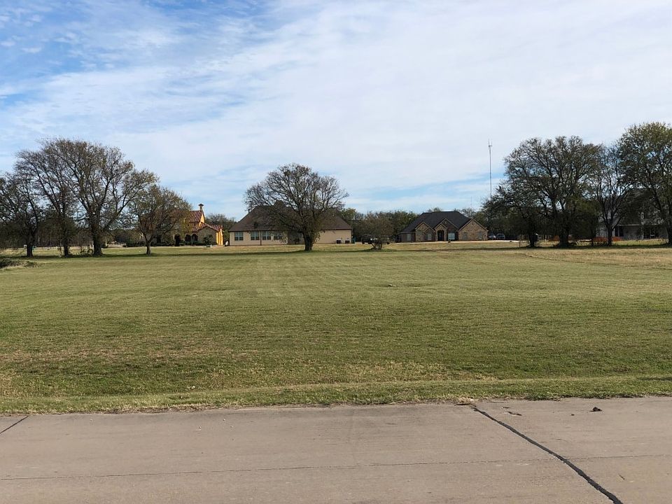 2nd image of 1706 Pebble Beach Ln