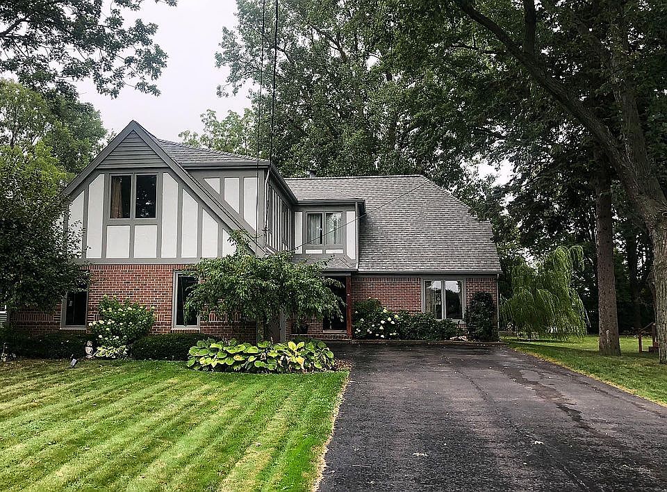 1st image of 39252 Shoreline Dr