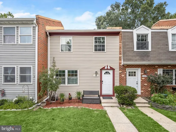 1649 Forest Hill Ct, Crofton, MD 21114