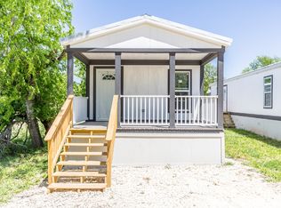 193 Live Oaks St #6, Medina, TX 78055