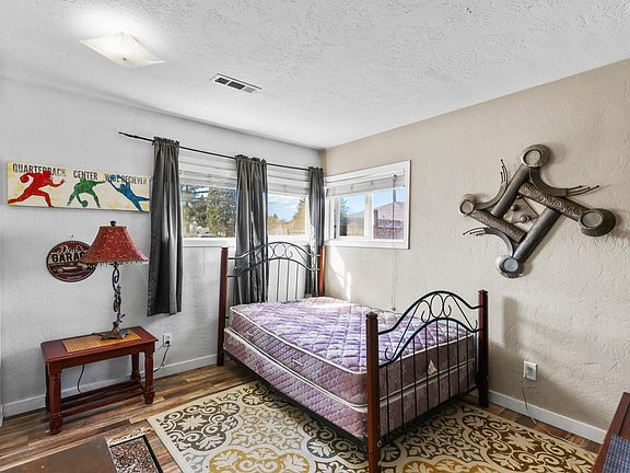 5th image of 2987 Delta Waters Rd
