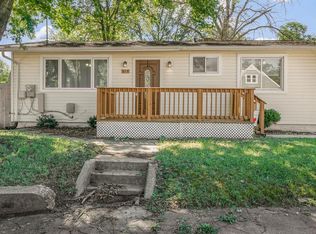 917 Oakleigh Beach Rd, Dundalk, MD 21222