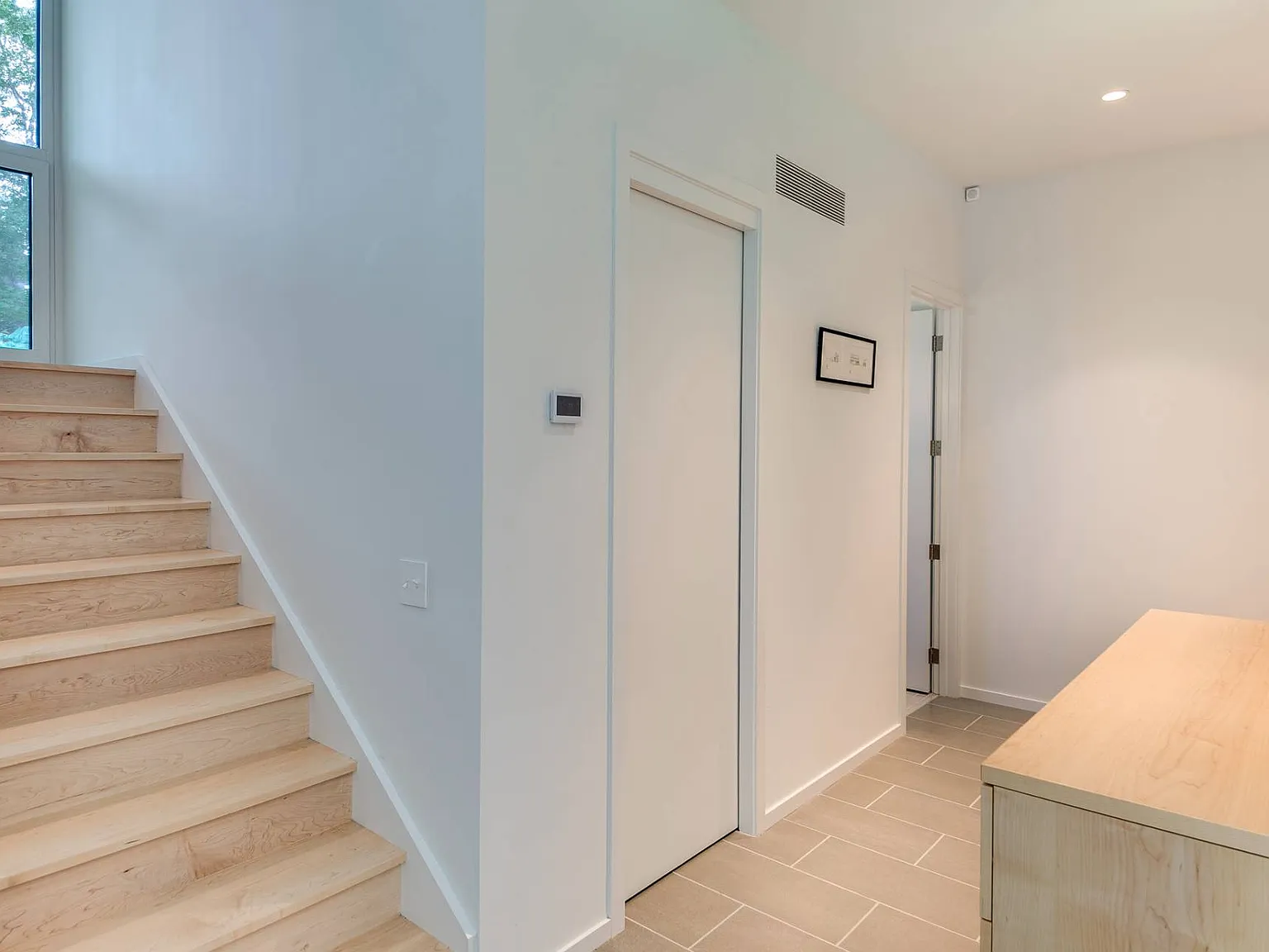 New Construction. First Time Available for Rent. — Photo 4